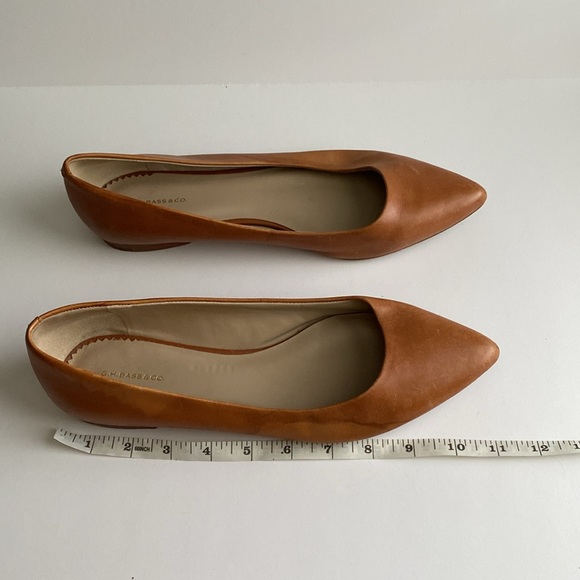 G.H. Bass & Co. Cognac Slip-On Flats Leather Upper Size 9.5 - Picture 10 of 11
